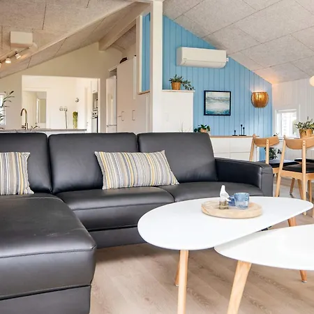 Feriehus 4 Star In Sjolund-by Traum *