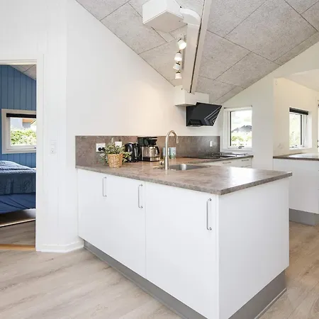 Feriehus 4 Star In Sjolund-by Traum